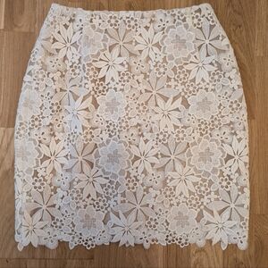 Oscar De La Renta Cream Lace Skirt